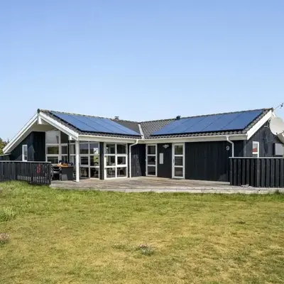 Holiday Home Emppu - 400m from the sea by Interhome