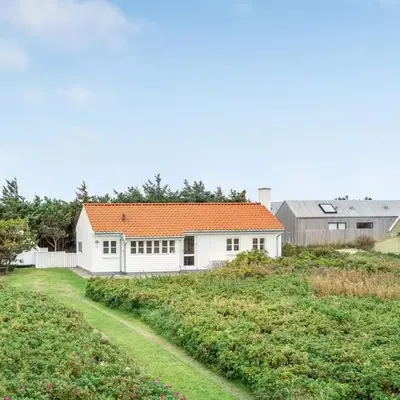 Holiday Home Meindor - 350m from the sea by Interhome