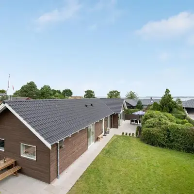 Holiday Home Regni - 300m to the fjord by Interhome