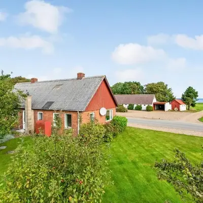 2 Bedroom Gorgeous Home In Roslev